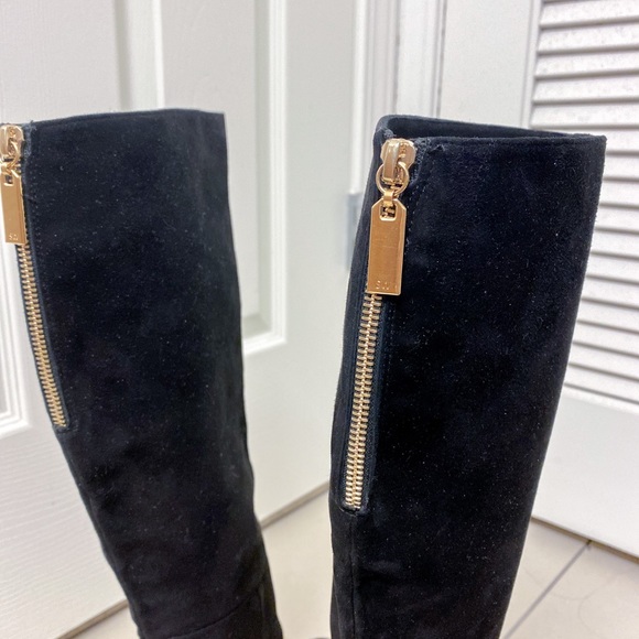 new Stuart Weitzman suede boots - Picture 6 of 11